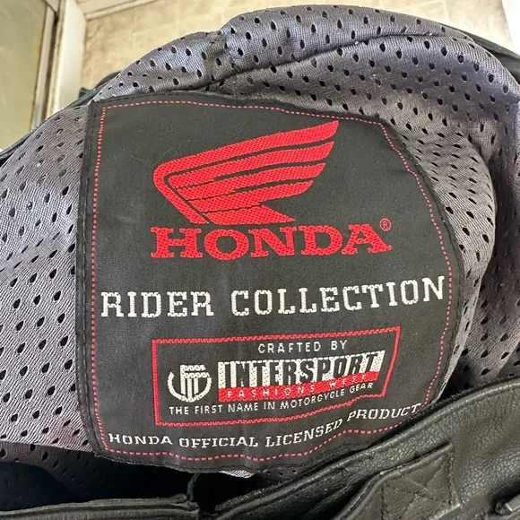 Men's Black and Red Motorcycle Pants - Picture 3 of 3